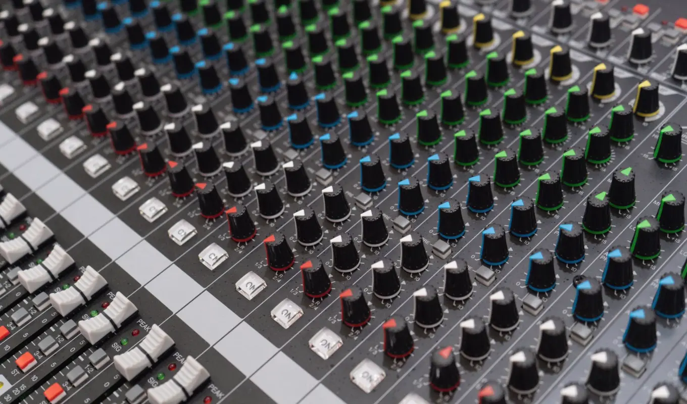 Preparing the Studio Floor for the Darker Months: A Design Checklist